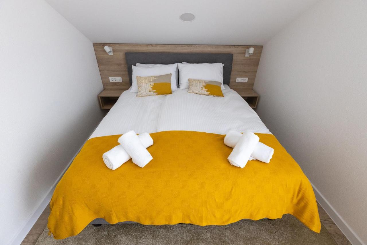 Rooms & Apartment Perak Kutjevo 外观 照片